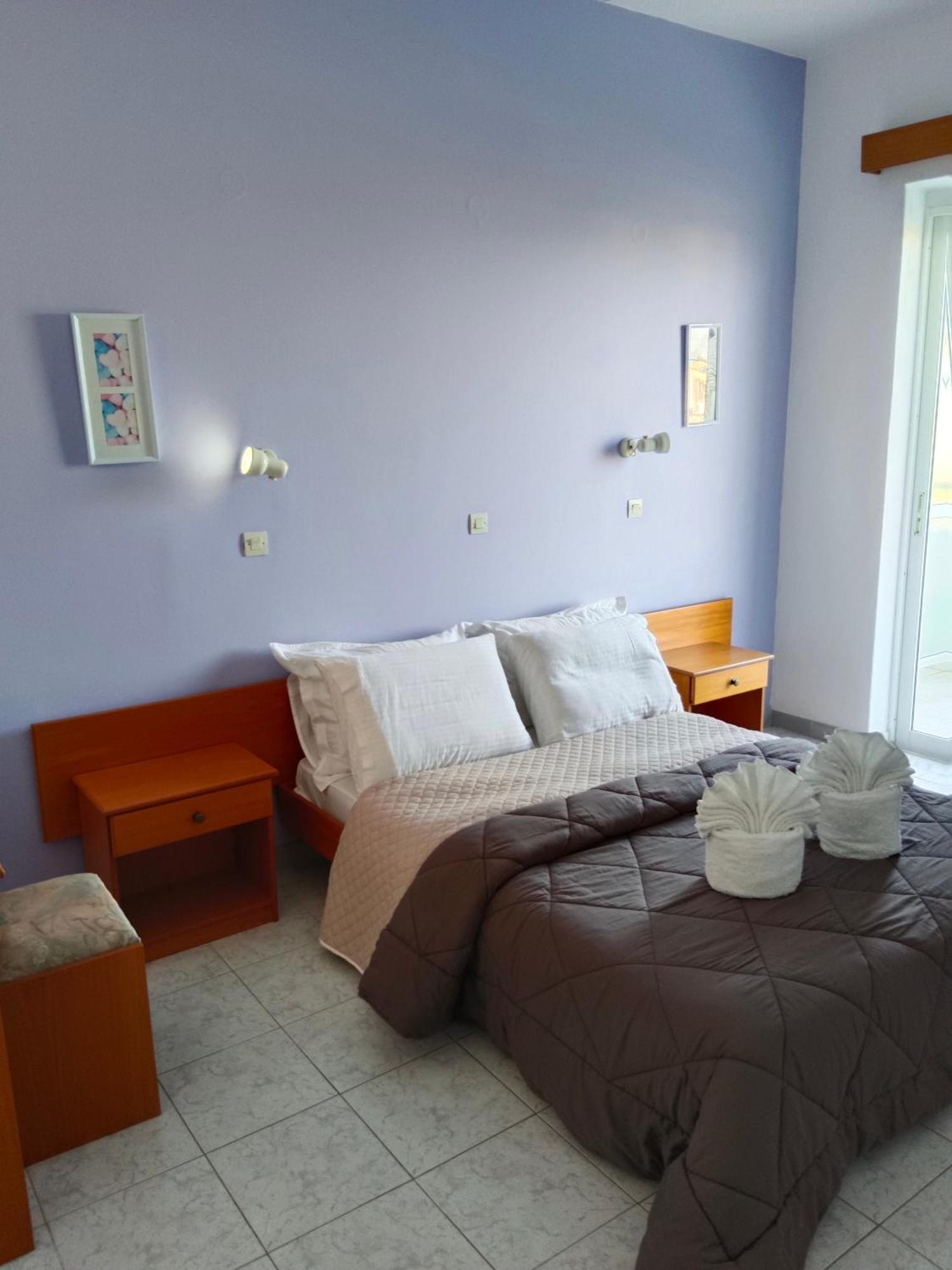 Pyrgos Hotel Apartments Kremastí Buitenkant foto
