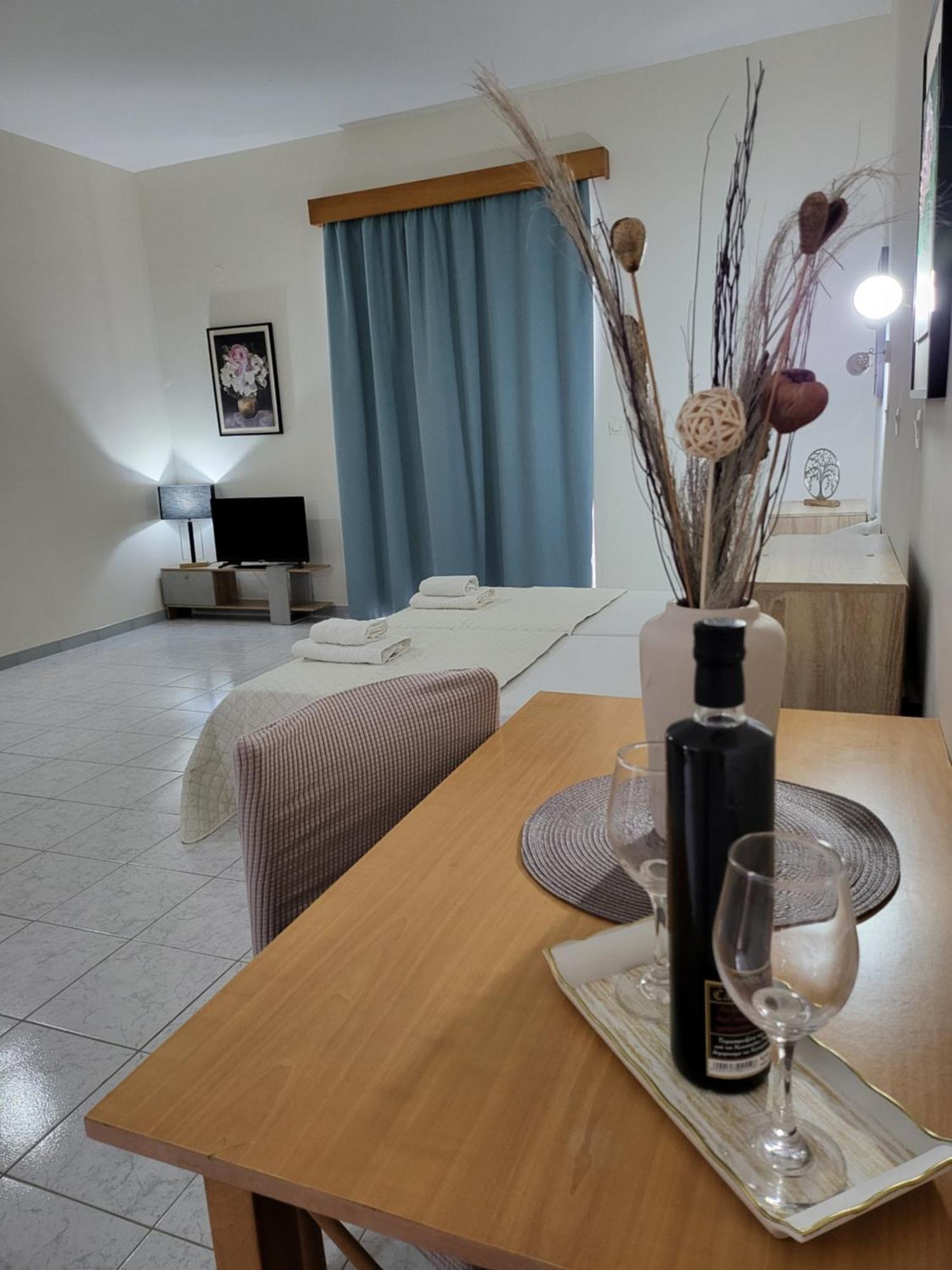 Pyrgos Hotel Apartments Kremastí Buitenkant foto