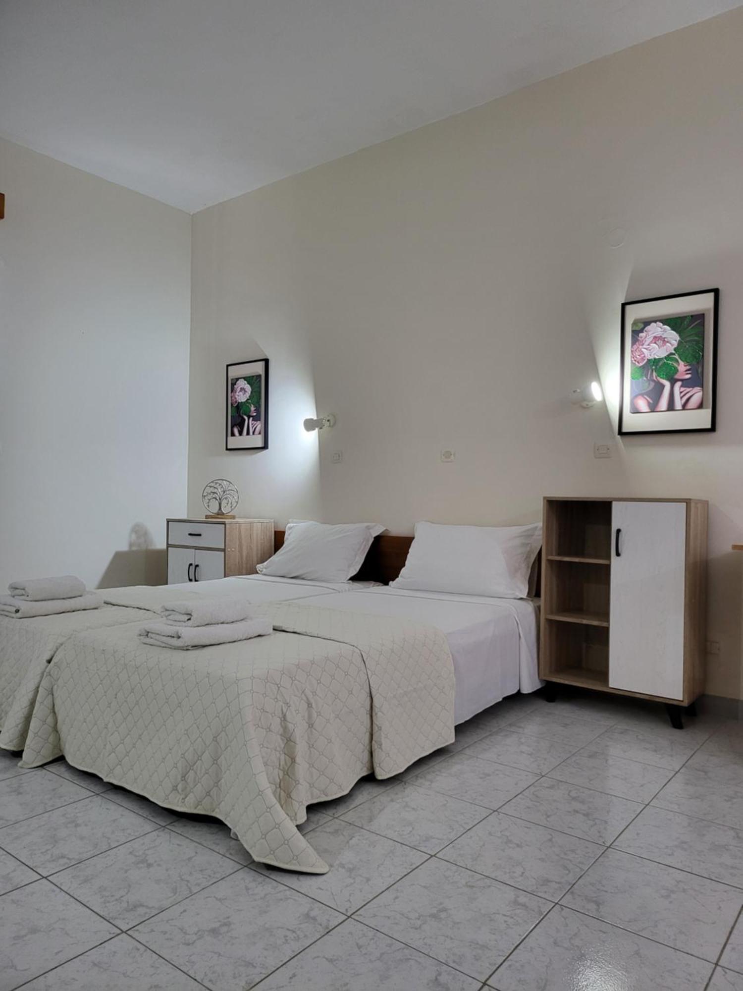 Pyrgos Hotel Apartments Kremastí Buitenkant foto