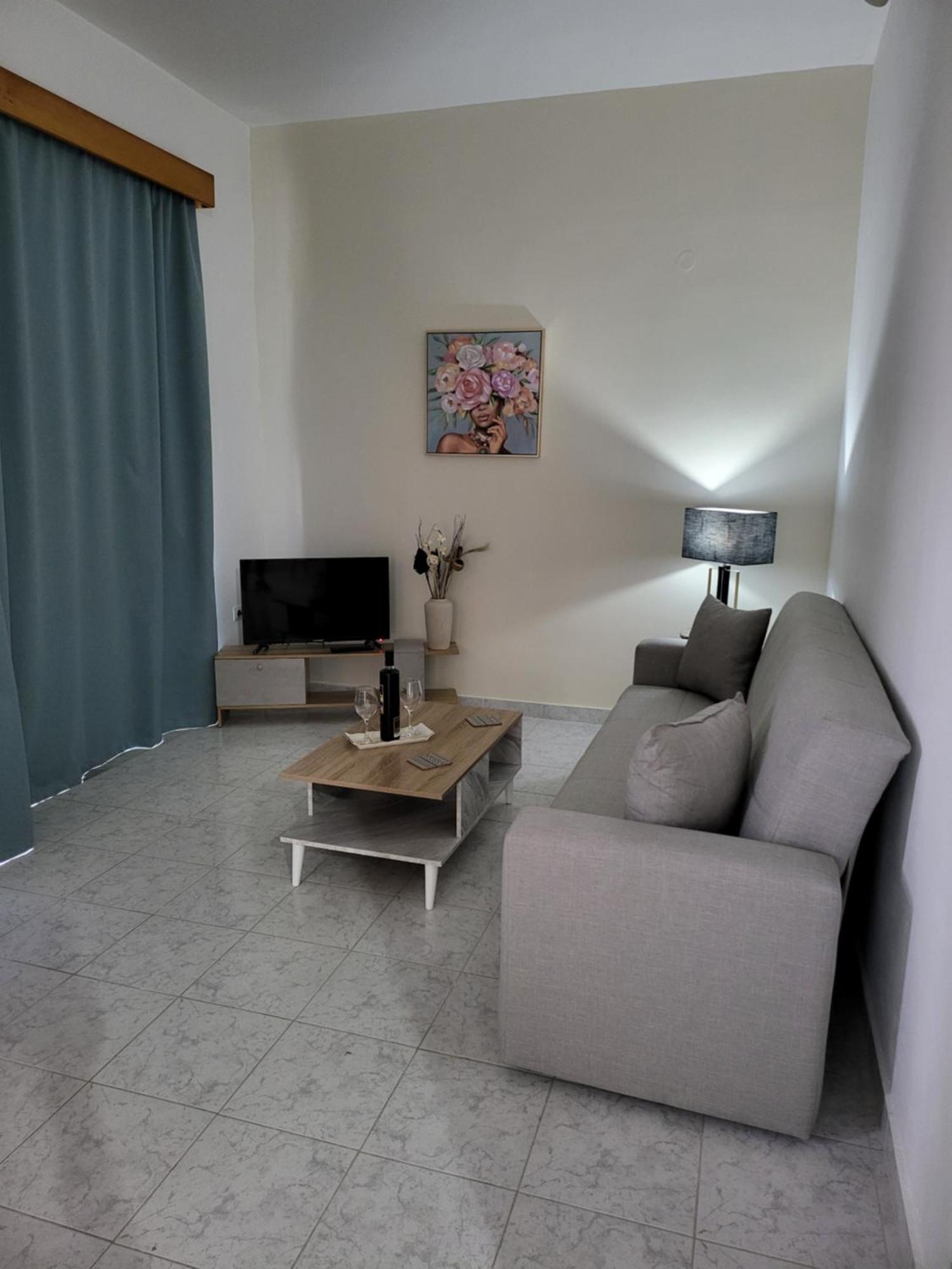 Pyrgos Hotel Apartments Kremastí Buitenkant foto