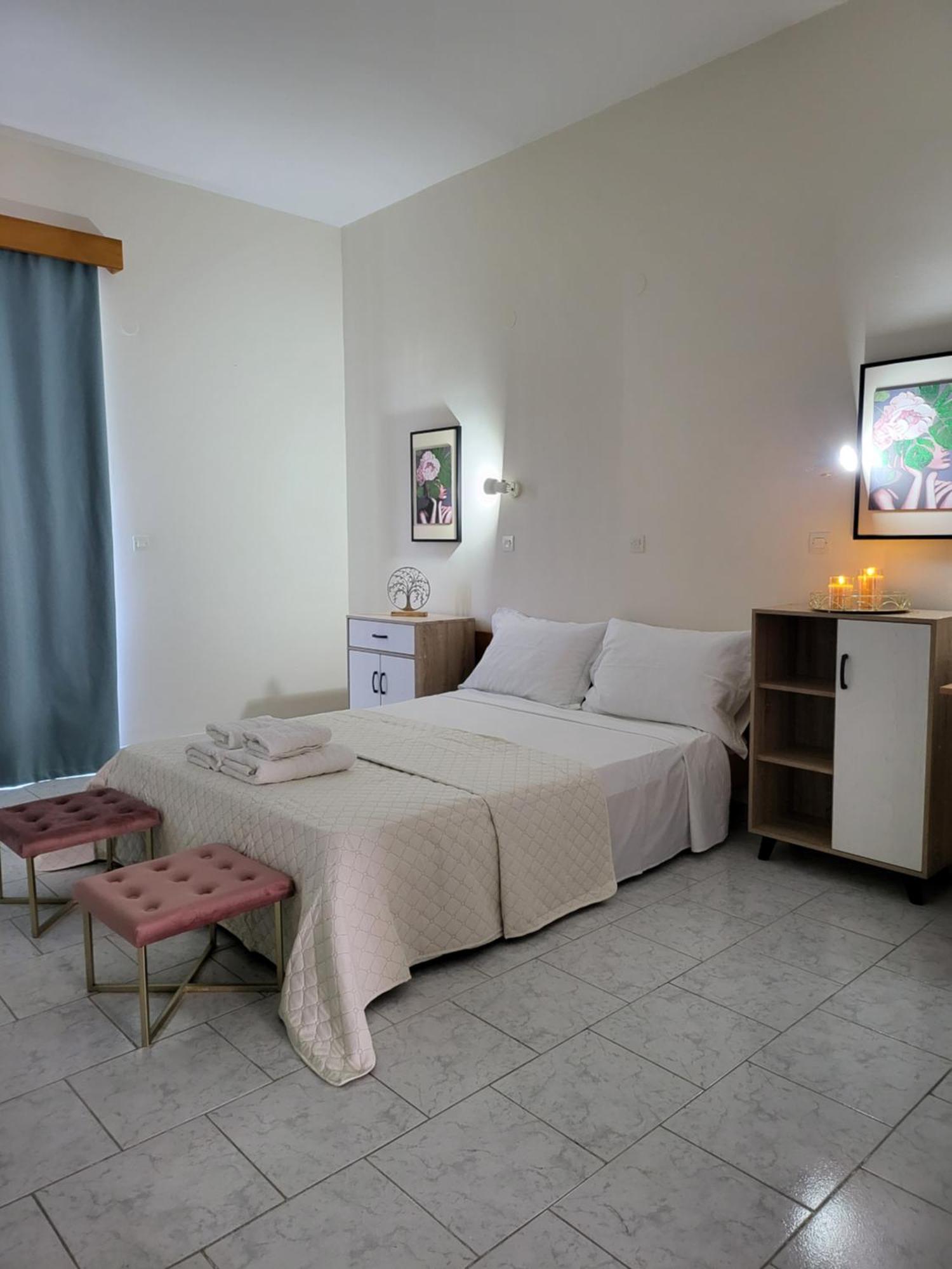 Pyrgos Hotel Apartments Kremastí Buitenkant foto