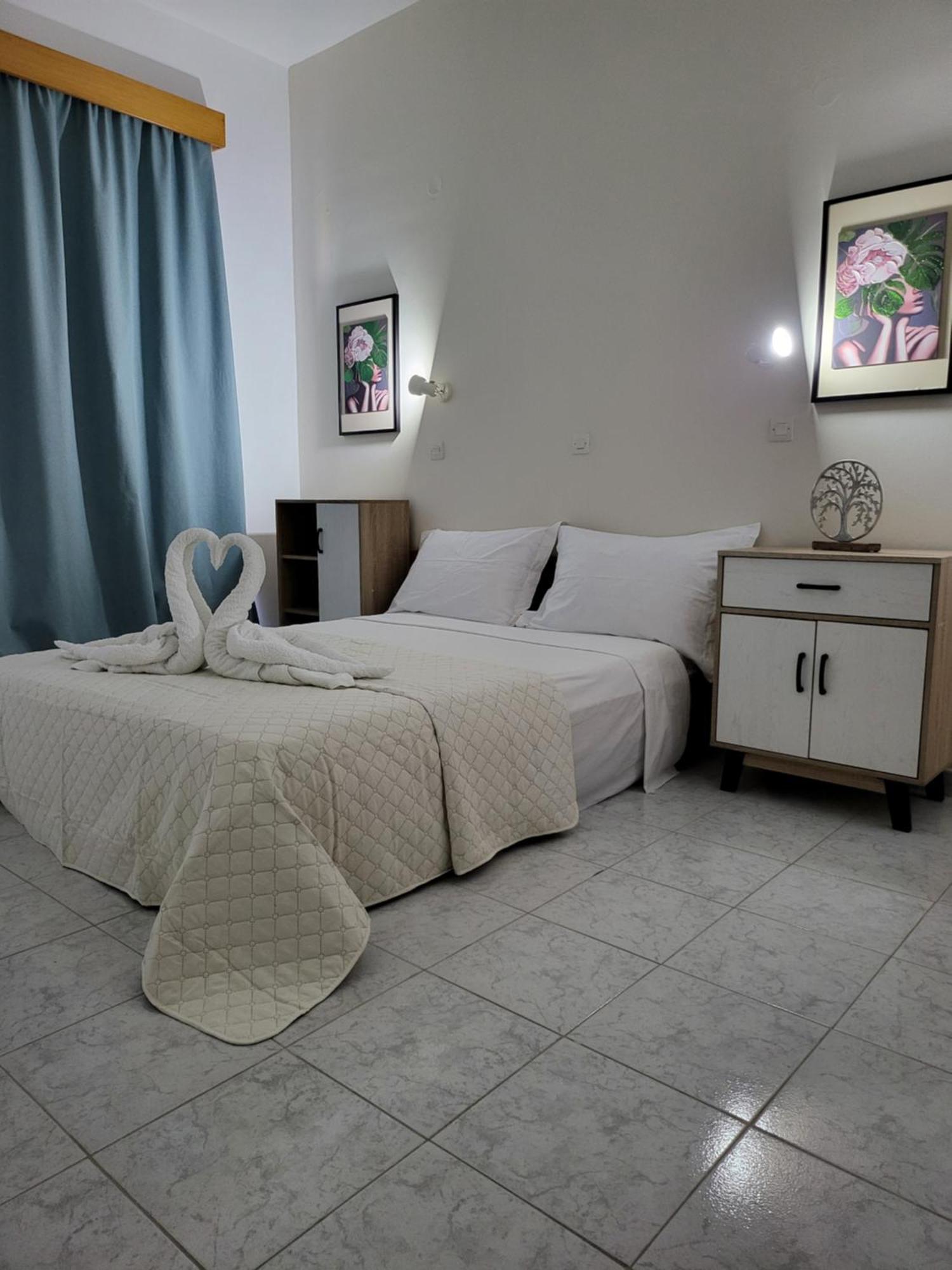 Pyrgos Hotel Apartments Kremastí Buitenkant foto