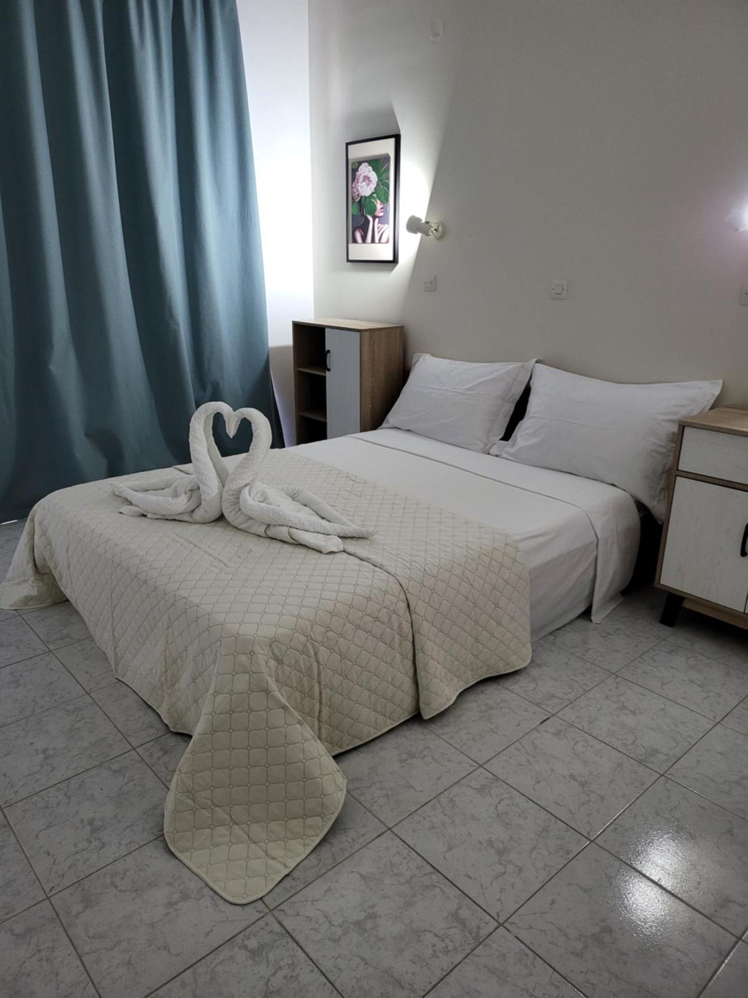 Pyrgos Hotel Apartments Kremastí Buitenkant foto